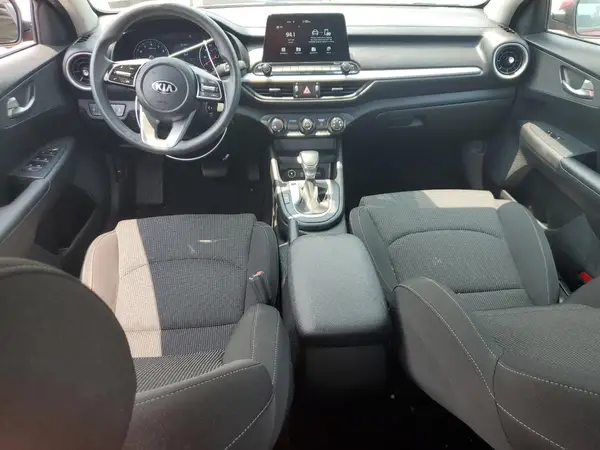 3KPF24AD5LE206911 2020 KIA FORTE - Image 8