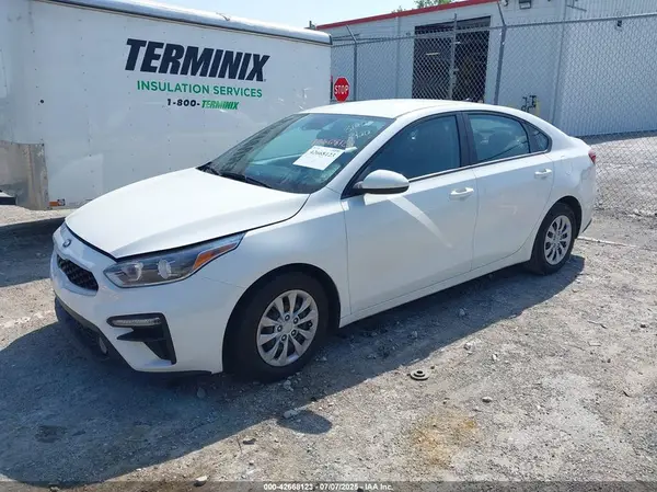 3KPF24AD5LE208142 2020 KIA FORTE - Image 2