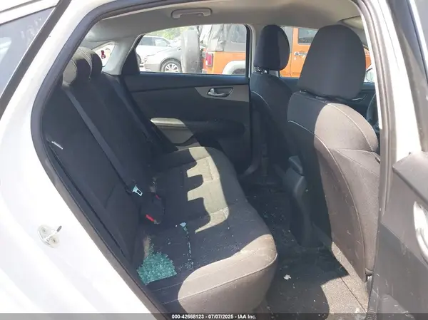 3KPF24AD5LE208142 2020 KIA FORTE - Image 8
