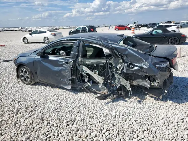 3KPF24AD5LE209484 2020 KIA FORTE - Image 2