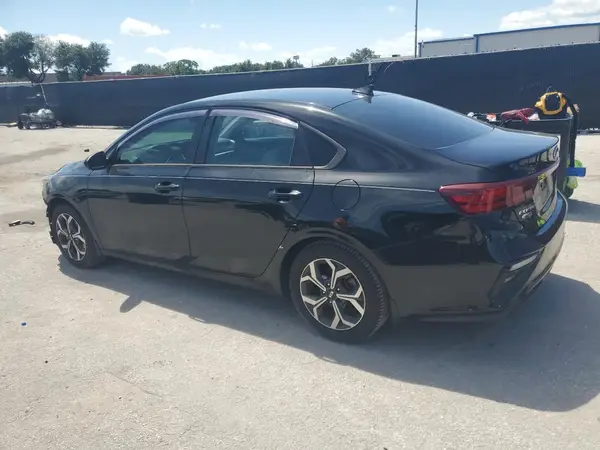 3KPF24AD5LE209906 2020 KIA FORTE - Image 2