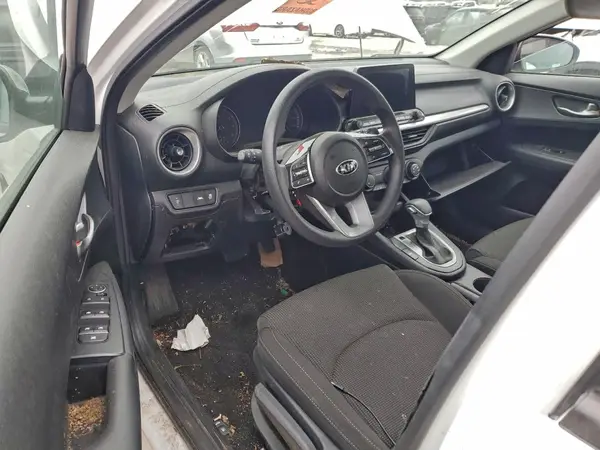 3KPF24AD5LE210246 2020 KIA FORTE - Image 8