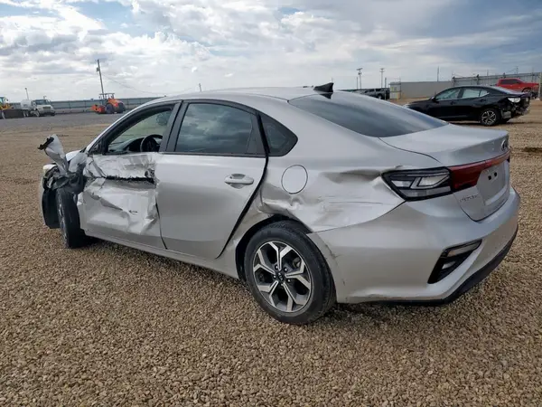 3KPF24AD5LE213678 2020 KIA FORTE - Image 2