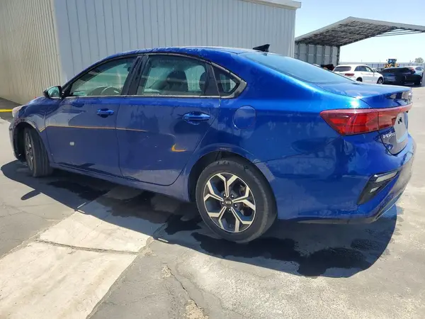 3KPF24AD5LE215690 2020 KIA FORTE - Image 2