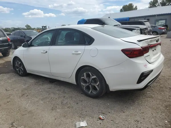 3KPF24AD5LE217567 2020 KIA FORTE - Image 2