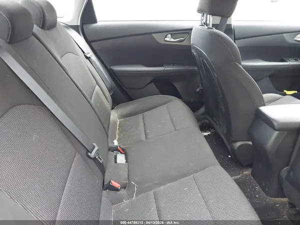 3KPF24AD5LE221909 2020 KIA FORTE - Image 8