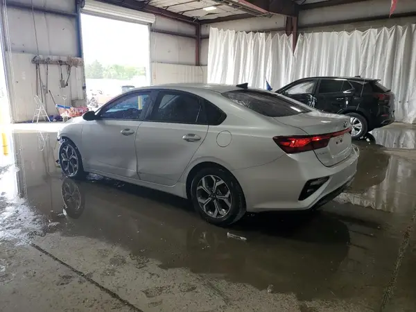 3KPF24AD5LE222672 2020 KIA FORTE - Image 2