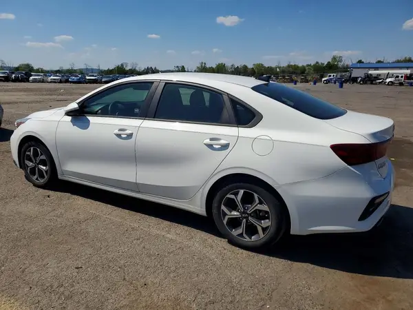 3KPF24AD5LE226978 2020 KIA FORTE - Image 2