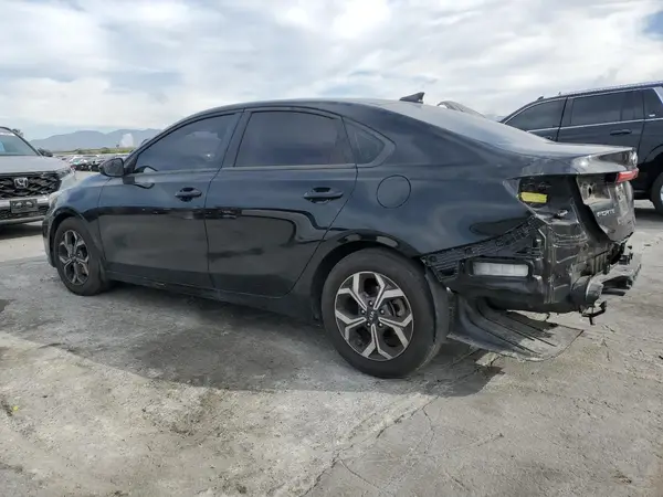 3KPF24AD5LE228018 2020 KIA FORTE - Image 2