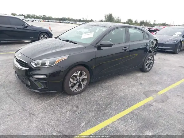 3KPF24AD5LE231663 2020 KIA FORTE - Image 2