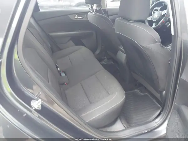 3KPF24AD5LE237446 2020 KIA FORTE - Image 8