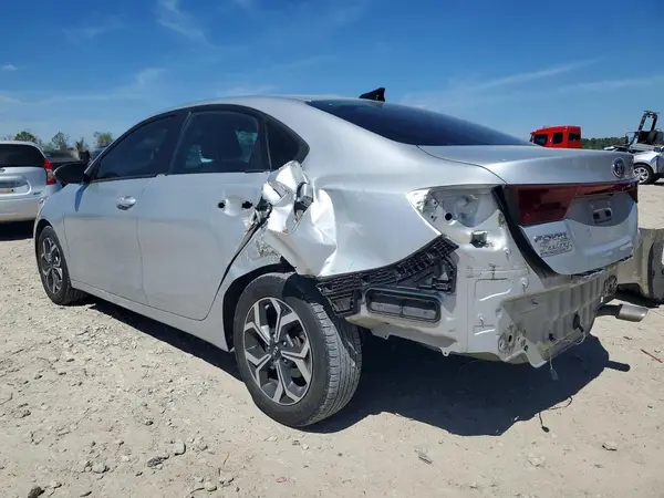 3KPF24AD5LE237804 2020 KIA FORTE - Image 2