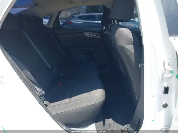 3KPF24AD5LE239634 2020 KIA FORTE - Image 8