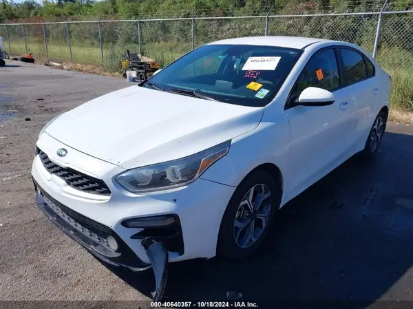 3KPF24AD5LE241545 2020 KIA FORTE - Image 2