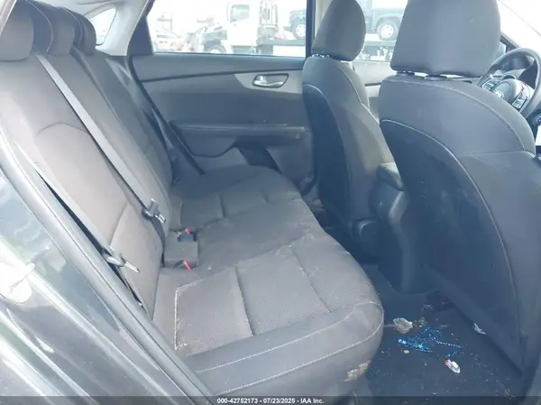 3KPF24AD5LE243330 2020 KIA FORTE - Image 8