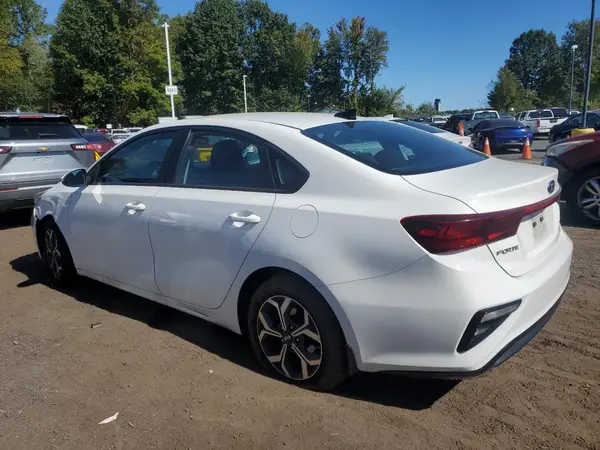 3KPF24AD5LE245904 2020 KIA FORTE - Image 2