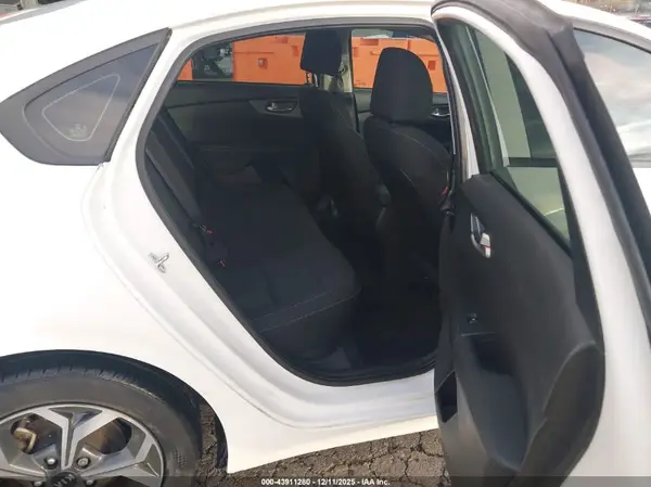 3KPF24AD5LE249306 2020 KIA FORTE - Image 8