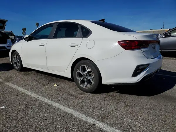 3KPF24AD5LE252920 2020 KIA FORTE - Image 2