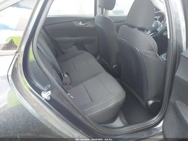 3KPF24AD5LE253761 2020 KIA FORTE - Image 8