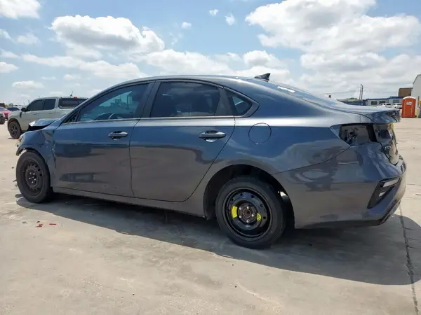 3KPF24AD5LE256403 2020 KIA FORTE - Image 2