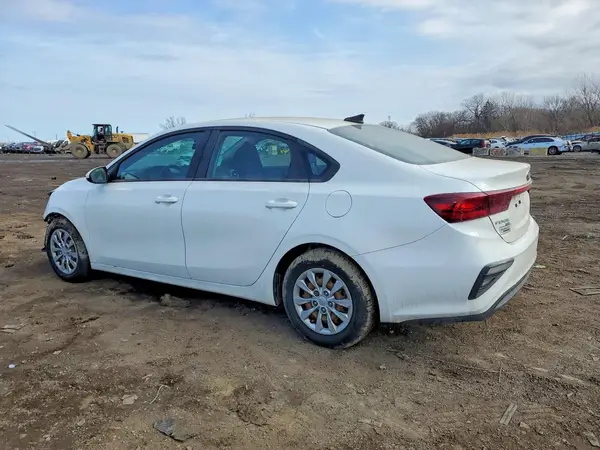 3KPF24AD5LE257227 2020 KIA FORTE - Image 2