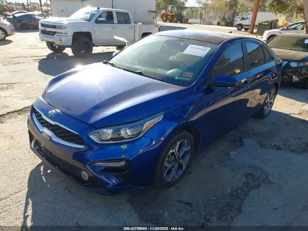 3KPF24AD5LE257521 2020 KIA FORTE - Image 2
