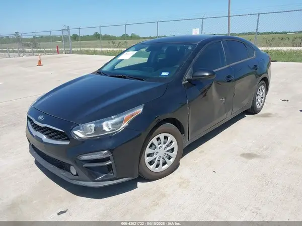 3KPF24AD5LE258006 2020 KIA FORTE - Image 2