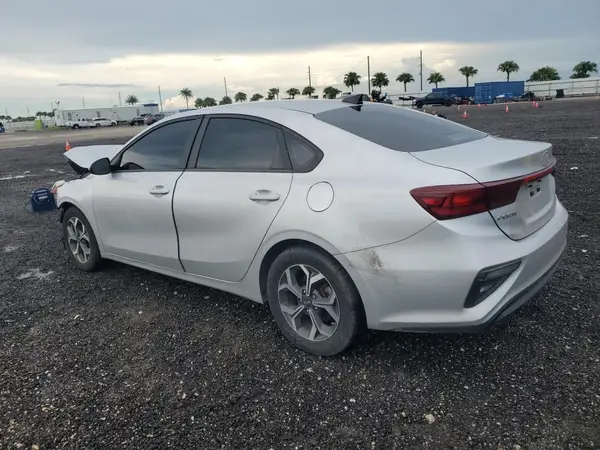 3KPF24AD5LE259902 2020 KIA FORTE - Image 2
