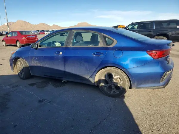 3KPF24AD5ME262557 2021 KIA FORTE - Image 2