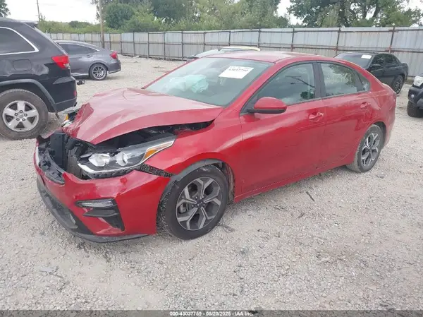 3KPF24AD5ME264163 2021 KIA FORTE - Image 2
