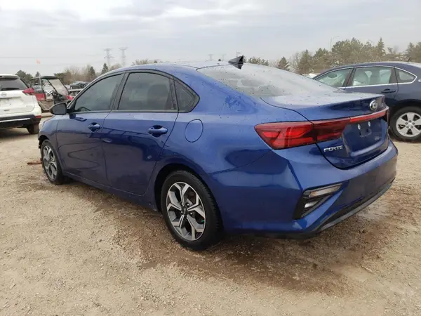 3KPF24AD5ME264339 2021 KIA FORTE - Image 2