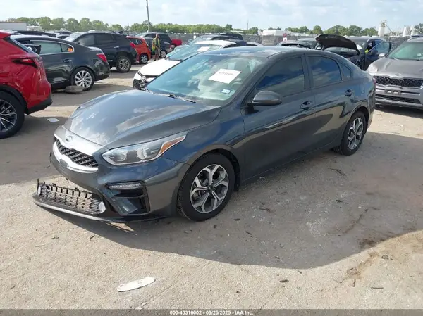 3KPF24AD5ME265202 2021 KIA FORTE - Image 2
