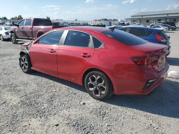 3KPF24AD5ME266589 2021 KIA FORTE - Image 2