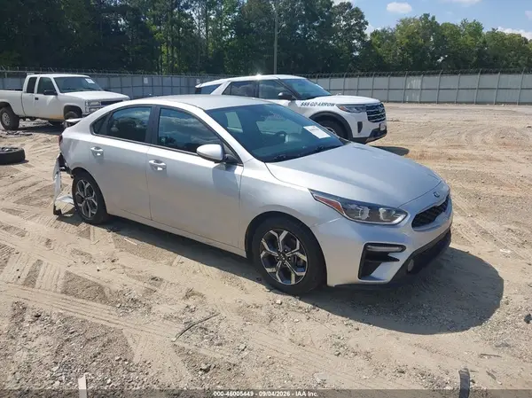 3KPF24AD5ME267502 2021 KIA FORTE - Image 1