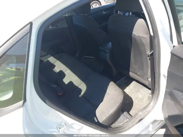 3KPF24AD5ME268309 2021 KIA FORTE - Image 8
