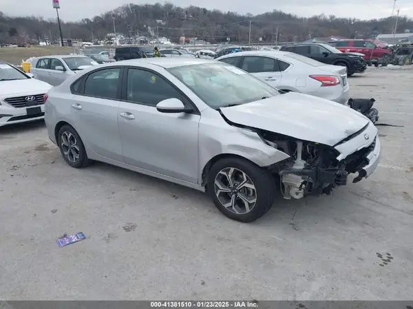 3KPF24AD5ME269640 2021 KIA FORTE - Image 1
