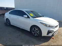 3KPF24AD5ME273168 2021 KIA FORTE