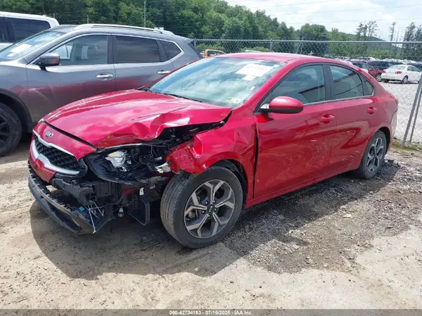 3KPF24AD5ME274143 2021 KIA FORTE - Image 2