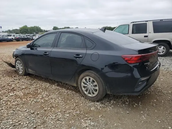 3KPF24AD5ME275180 2021 KIA FORTE - Image 2