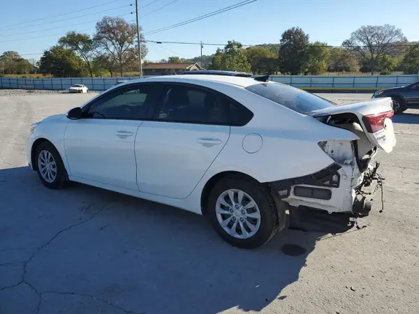 3KPF24AD5ME275941 2021 KIA FORTE - Image 2
