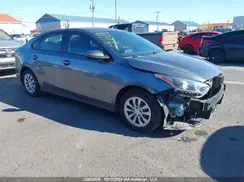 3KPF24AD5ME276152 2021 KIA FORTE