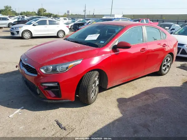 3KPF24AD5ME277091 2021 KIA FORTE - Image 2