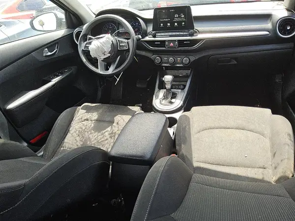 3KPF24AD5ME279357 2021 KIA FORTE - Image 8