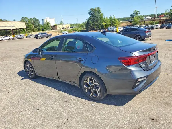 3KPF24AD5ME280511 2021 KIA FORTE - Image 2