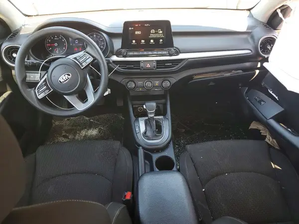3KPF24AD5ME280511 2021 KIA FORTE - Image 8