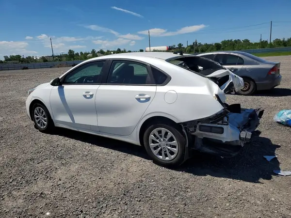 3KPF24AD5ME283277 2021 KIA FORTE - Image 2