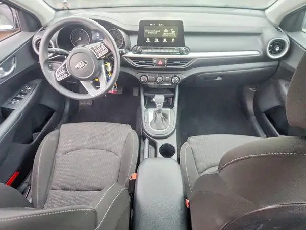 3KPF24AD5ME283585 2021 KIA FORTE - Image 8
