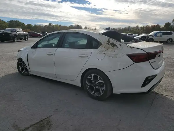 3KPF24AD5ME284591 2021 KIA FORTE - Image 2
