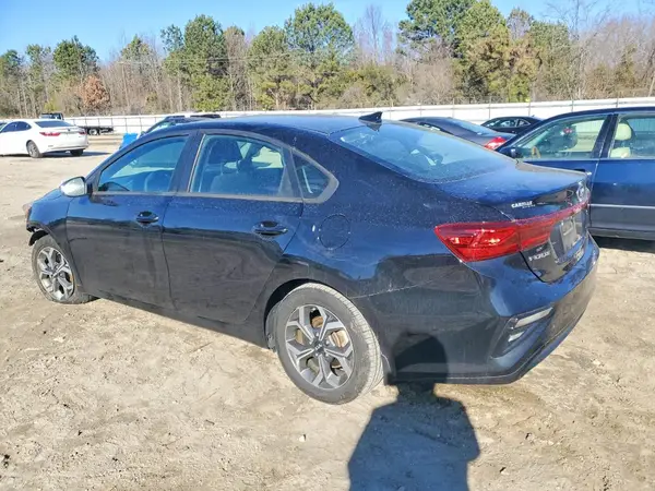 3KPF24AD5ME285224 2021 KIA FORTE - Image 2