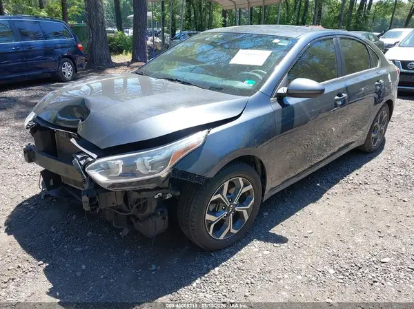 3KPF24AD5ME286549 2021 KIA FORTE - Image 2
